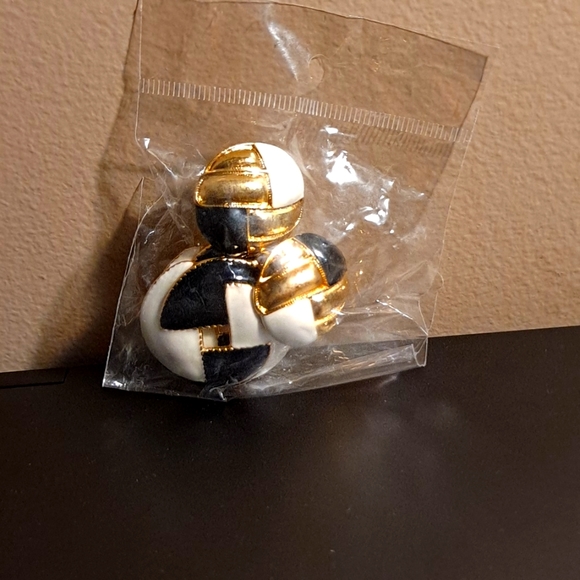 Fashion Jewelry - Picture 1 of 1